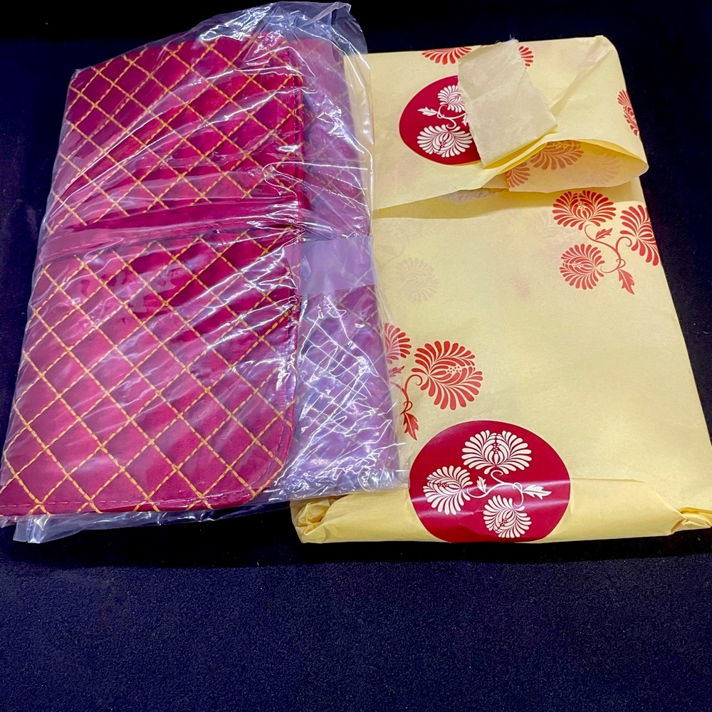 Besame Cosmetics Silk Brush Roll